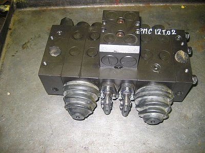 Гидрораспределитель РГМ-12 ТА (РМС-12Т) (6-ти золотниковый) - Gidrorul