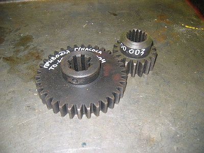 Шестерня ТО-49.09.00.003 (ТО-49.09.00.002) (ТО-49, А-702ЕА:на вал насоса 310.3.56.03.06) - Gidrorul